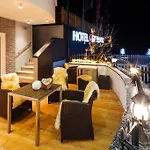 Beverly Hill Hotel 4*