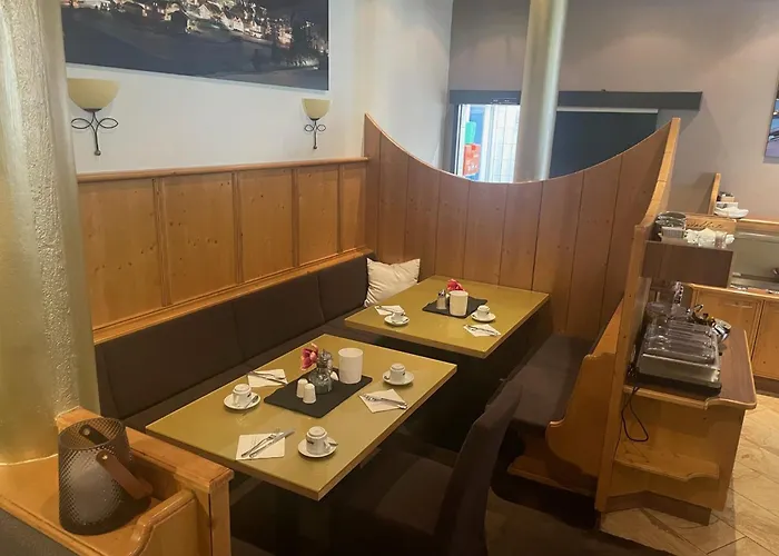 Hotell Beverly Hill 4*